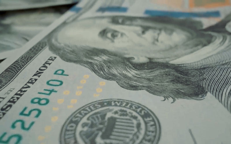 美元反弹叠加英国GDP回暖，英镑兑美元维持区间震荡