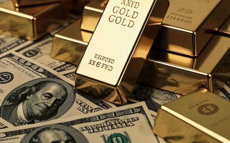 黄金冲锋！4700美元就在眼前，该追还是赶紧跑？